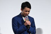 桑田佳祐からのメッセージを噛み締める仲野太賀。