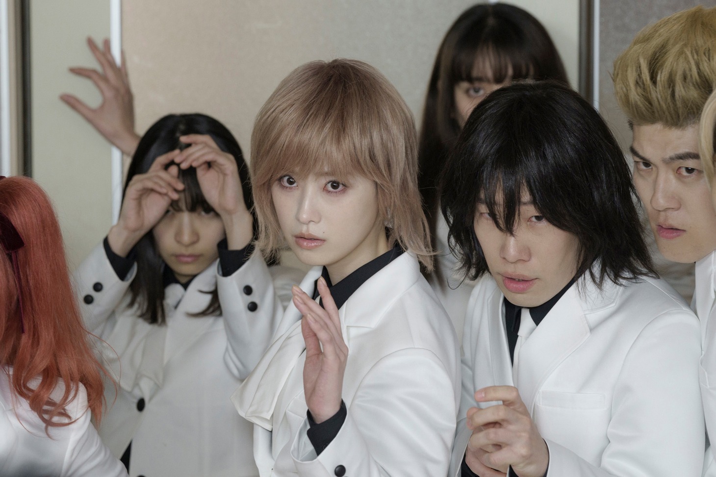 映画「赤羽骨子のボディガード」新場面写真