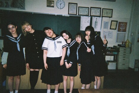 眞栄田郷敦が撮影した「ブルーピリオド」オフショット。