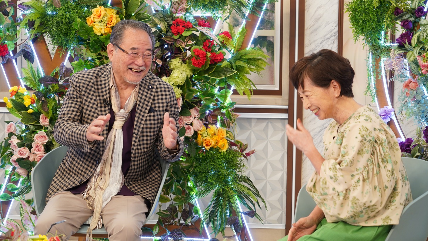 「鶴瓶ちゃんとサワコちゃん～昭和の大先輩とおかしな2人～」より、前田吟（左）と阿川佐和子（右）。