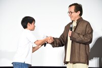 左から山田くん、ジャッキー・チェン。