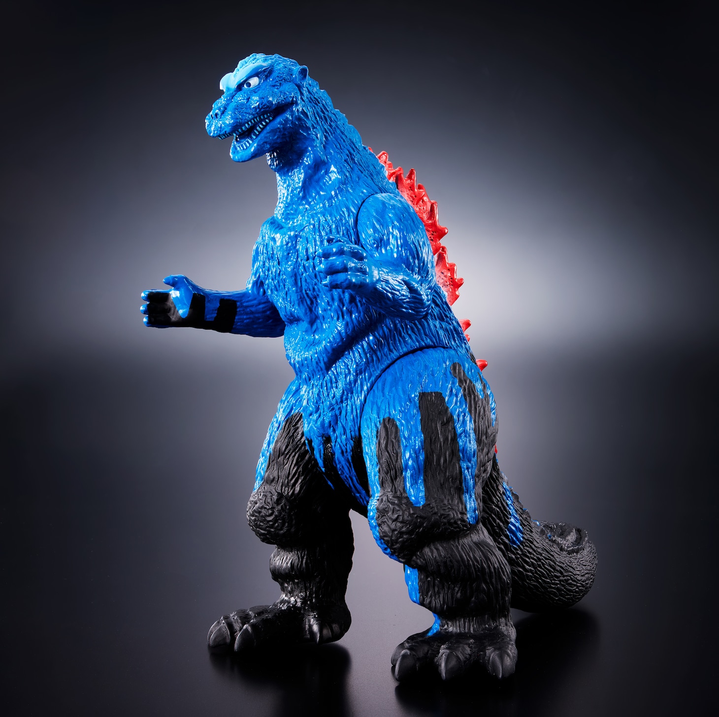 会場にて通常販売される「GODZILLA THE ART 開催記念 ムービーモンスターシリーズ ゴジラ（1954）河村康輔ver.」。（税込5500円）