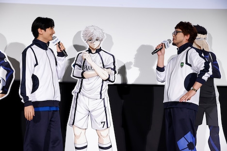 左から島崎信長、興津和幸。