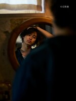 「山崎賢人 15周年記念写真集（仮題）」より。（撮影：荒木勇人）