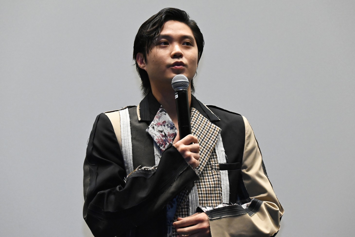 磯村勇斗