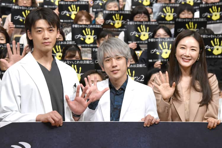 二宮和也「ブラックペアン」新作にはしゃべりまくる怖さが、チェ・ジウ