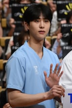 キム・ムジュン