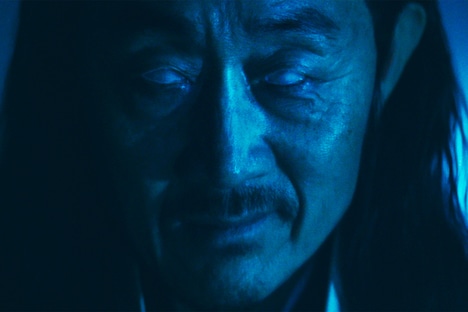 「憑依」場面写真