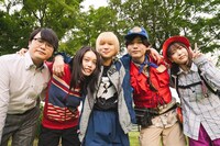 「ベイビーわるきゅーれ エブリデイ！」クランクイン写真