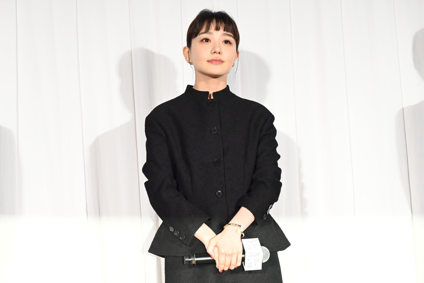 奈緒
