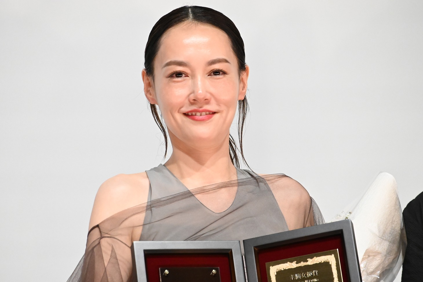 菊地凛子