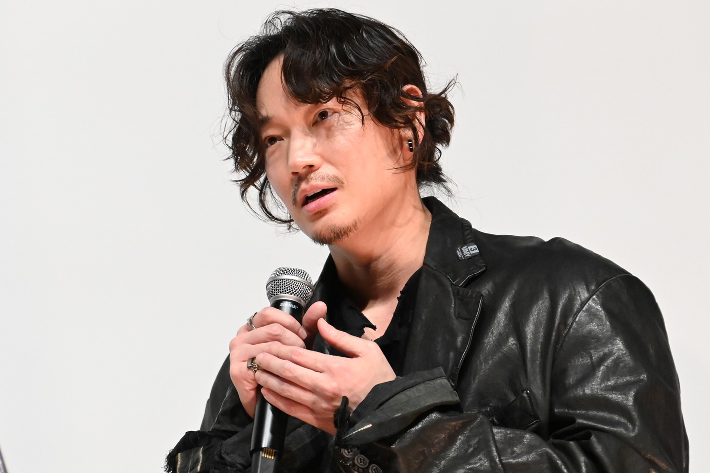 綾野剛