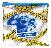 J賞の「フラットポーチ」（全8種）。