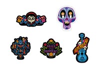 K賞の「ダイカットステッカーセット」（全9種）。