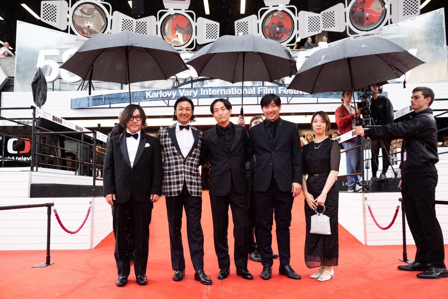 第58回カルロヴィ・ヴァリ国際映画祭よりレッドカーペットの様子。