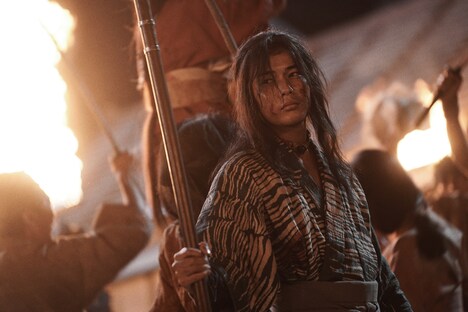 「室町無頼」場面写真