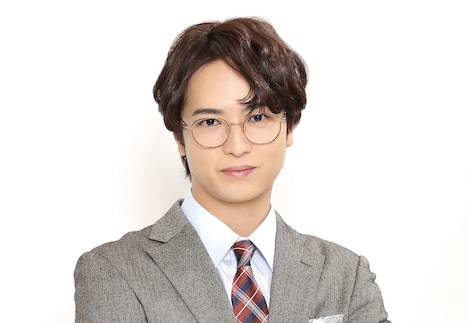 田之内役の中村優一。