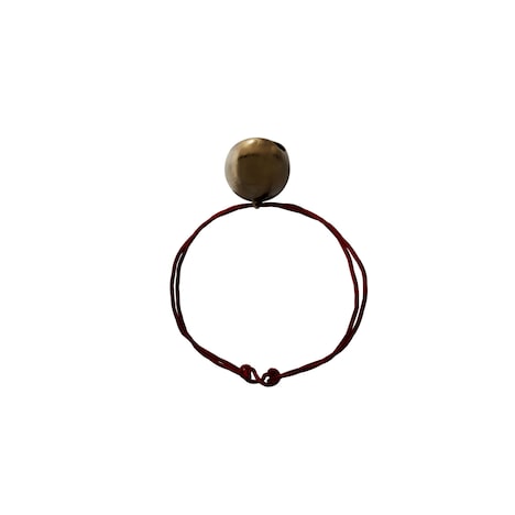 「憑依」小道具である“霊に反応して鳴る鈴”。