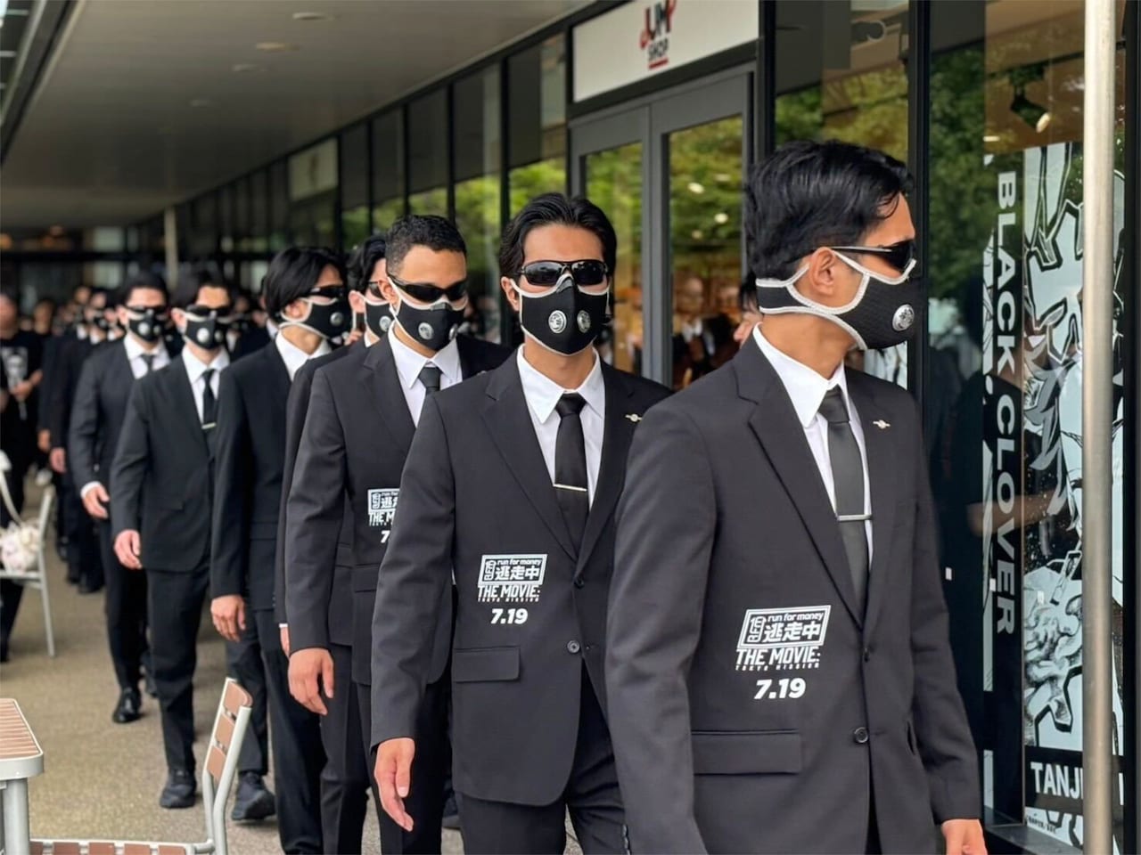 東京ソラマチに現れたハンター。