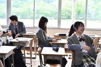 「そんな家族なら捨てちゃえば？」場面写真