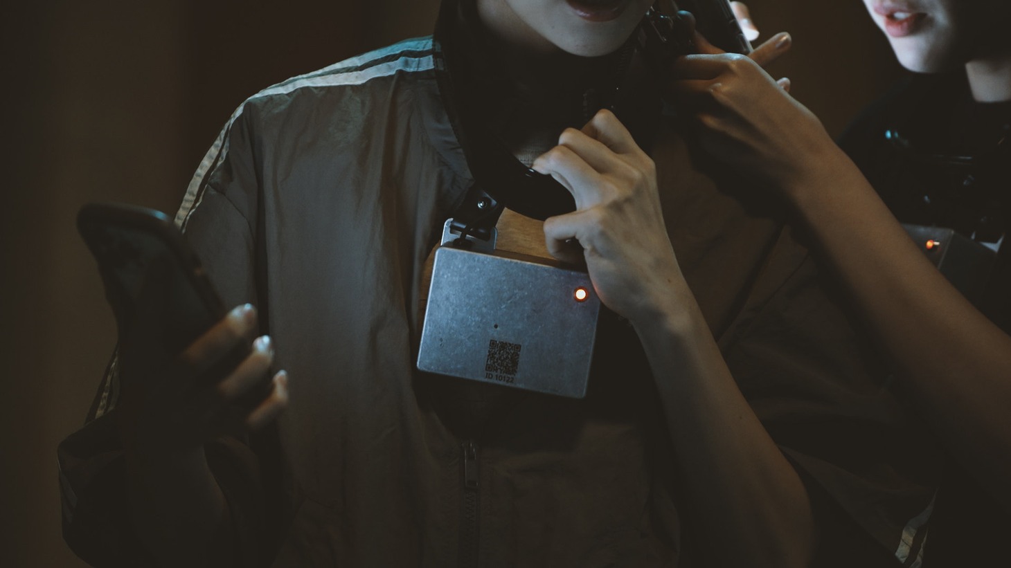 「今際の国のアリス ～Immersive Death Game～」体験の様子。（画像提供：イマーシブ・フォート東京）