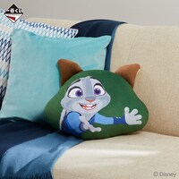 「一番くじ『ズートピア』」より、A賞のダイカットクッション（裏面）。