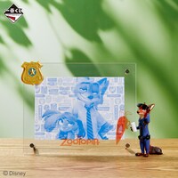 「一番くじ『ズートピア』」より、B賞のフィギュア付きカードスタンド。