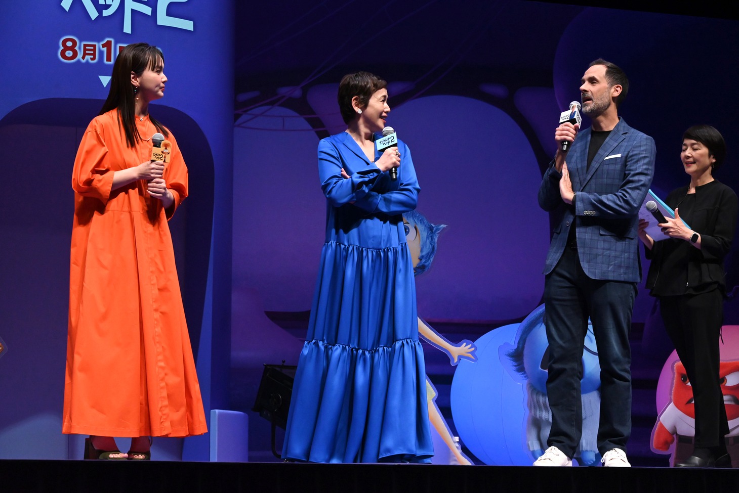 左から多部未華子、大竹しのぶ、ケルシー・マン。