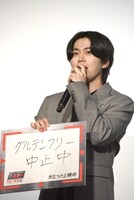 “よくわかんない麺”と餃子でグルテンフリーを中止した木全翔也。