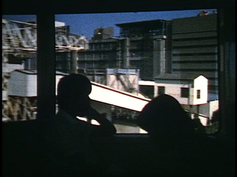 「何食わぬ顔(short.ver)」場面写真