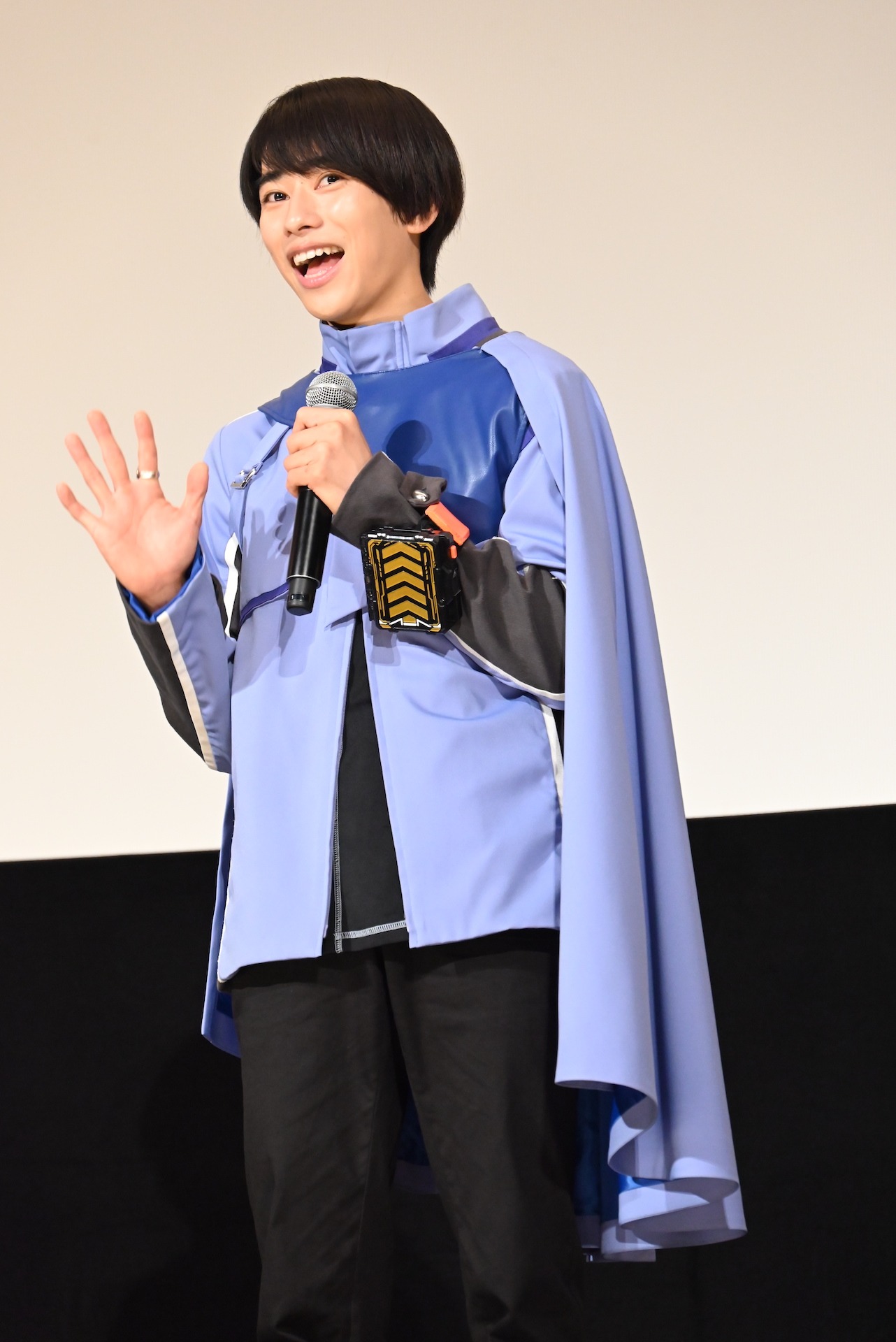 本島純政