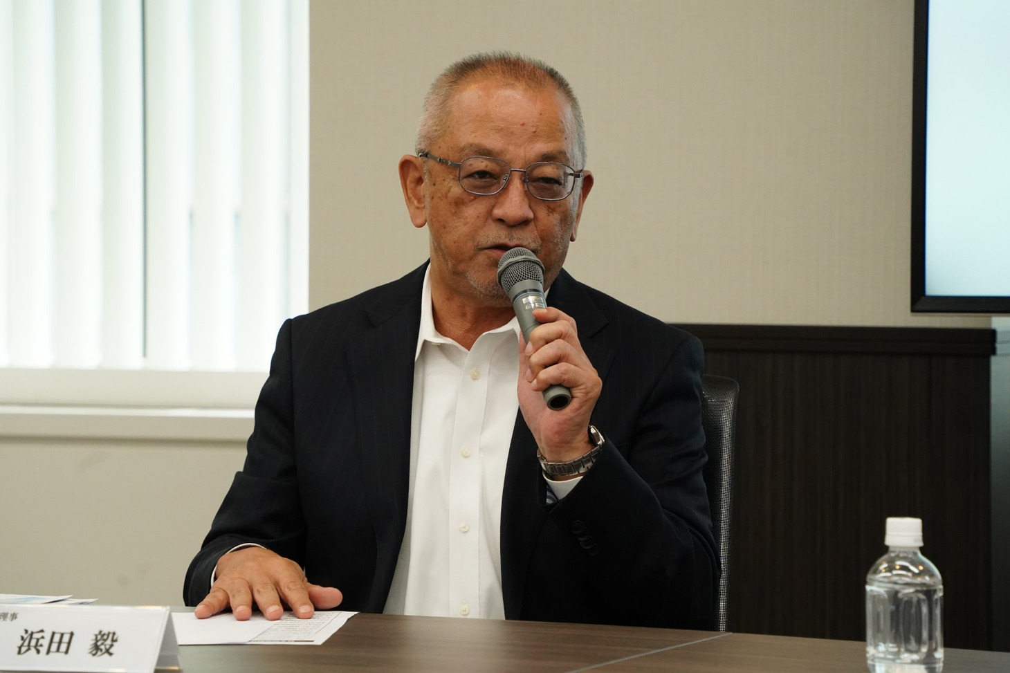 浜田毅