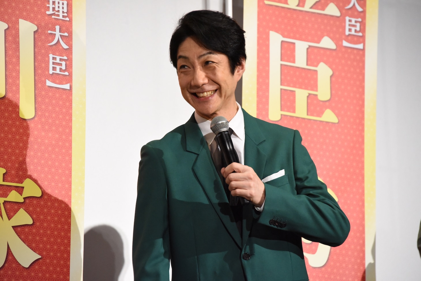 野村萬斎