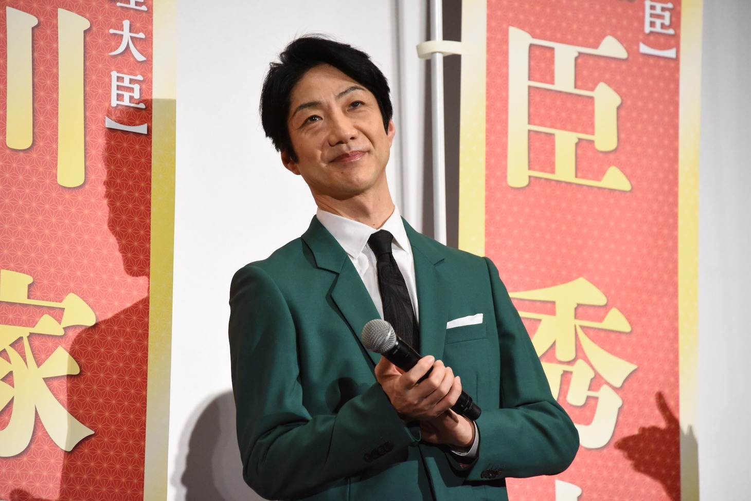 野村萬斎