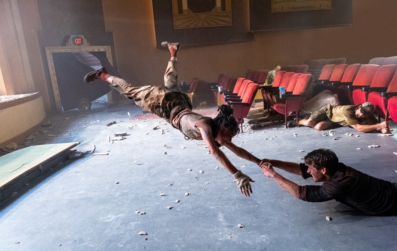 「ツイスターズ」強風と大雨に挑む撮影の裏側とは、グレン・パウエル「ほかにない経験」