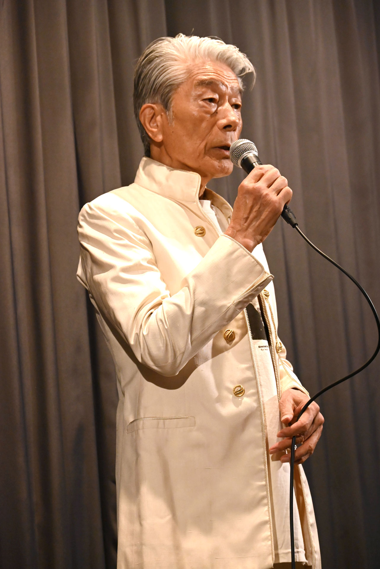 倉田保昭