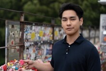 韓国・ソウルのNソウルタワーを訪れた柳楽優弥。