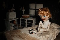 「オオカミの家」場面カット