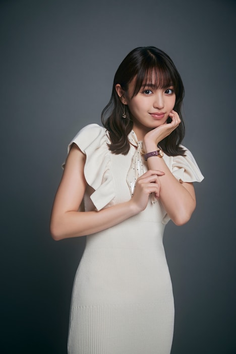 三井瑠奈役の香音。