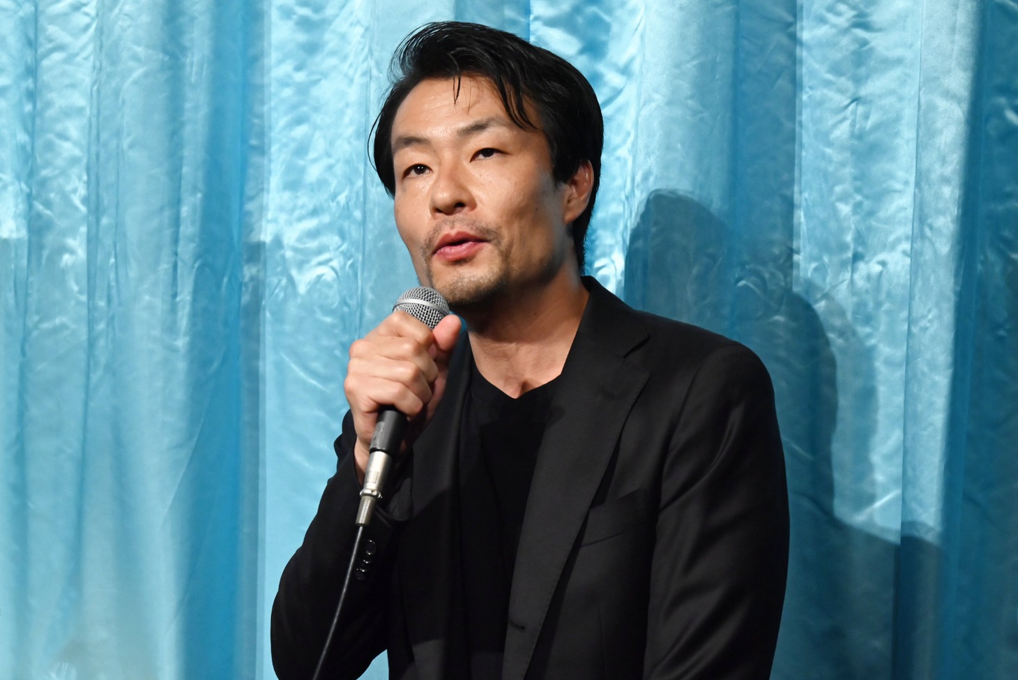 吉岡睦雄