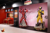 「デッドプール▽俺ちゃんストア」店内の様子。