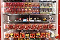 「デッドプール▽俺ちゃんストア」店内の様子。