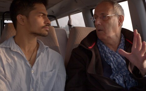 「コール・ミー・ダンサー」場面写真