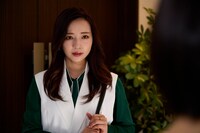 「どうか私より不幸でいて下さい」場面写真