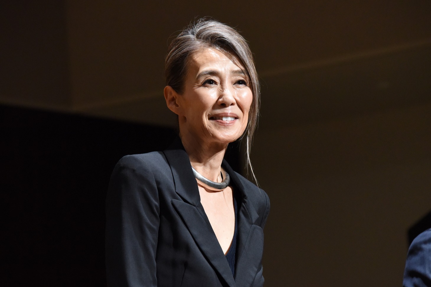 萬田久子