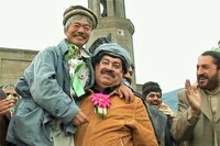 「劇場版 荒野に希望の灯をともす」場面写真