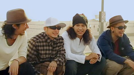 「SUNRISE TO SUNSET」場面写真 (c)2023 Warner Music Japan Inc.