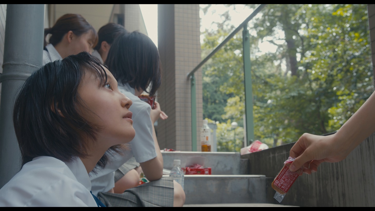「まなざし、まなざす」場面写真