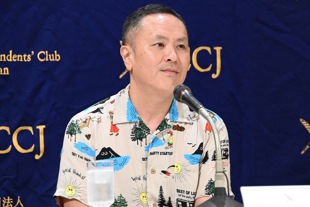 なぜ石川真生にオファーしたのか？「オキナワより愛を込めて」監督・砂入博史が語る