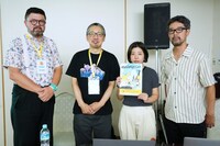 左からペトル・ホリー、山下泰司、笹川麻紀子、山下宏洋。